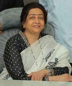 Secretary Photo